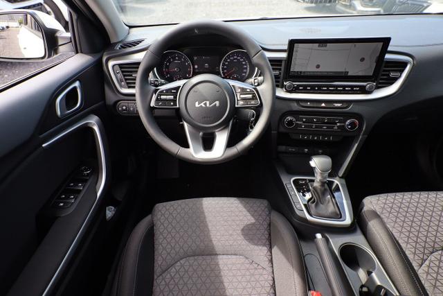Kia Ceed 1.5 T-GDI 140 DCT Nav SHZ Kam PDC 16Z Temp 