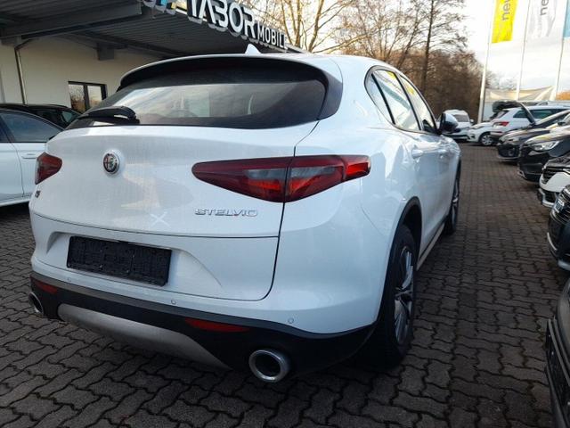 Alfa Romeo Stelvio Turbo 2.0 200 Q4 Nav elHK Kam Memory 18Z 