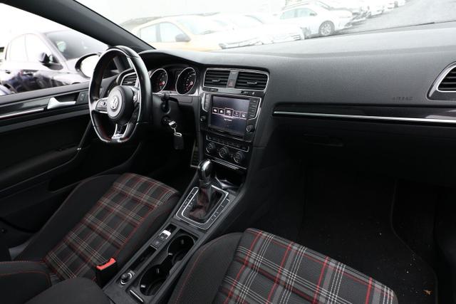 Volkswagen Golf GTI VII 2.0 TSI 220 DSG Nav Pano ACC LaneAs 