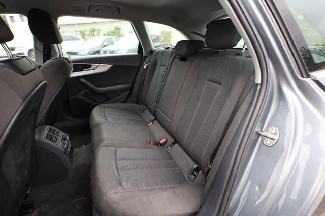 Audi A4 Avant 2.0 TFSI 252 S tronic LED Nav PDC Kam 