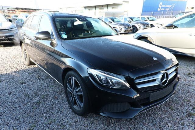 Mercedes-Benz C-Klasse AVANTGARDE C 300 T 245 Aut. LED Pano ParkAs Kam 