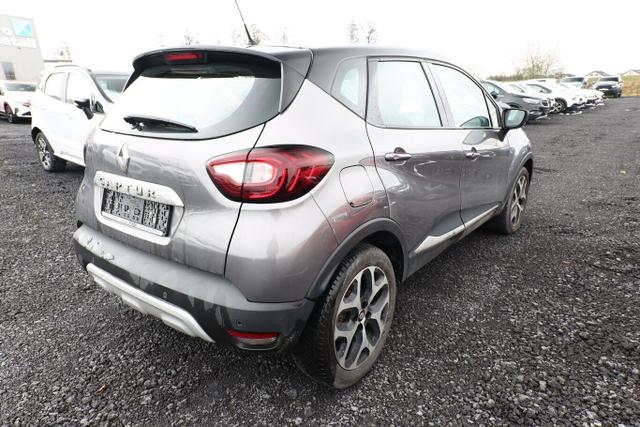 Renault Captur 1.3 TCe 130 Intens LED Nav PDC Kam SHZ 