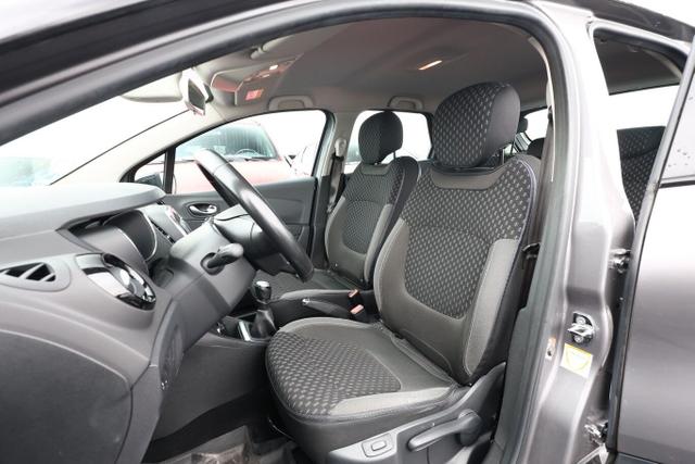 Renault Captur 1.3 TCe 130 Intens LED Nav PDC Kam SHZ 
