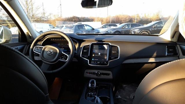 Volvo XC90 360 B5 AWD Ultra Bright MassageS 360° HUD Pano 