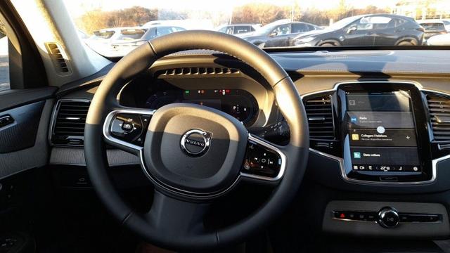 Volvo XC90 360 B5 AWD Ultra Bright MassageS 360° HUD Pano 