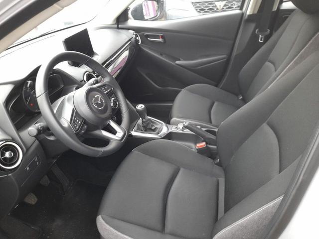 Mazda2 2 1.5 SKYACTIV-G 90 Center-Line Nav PDC SHZ BSM 