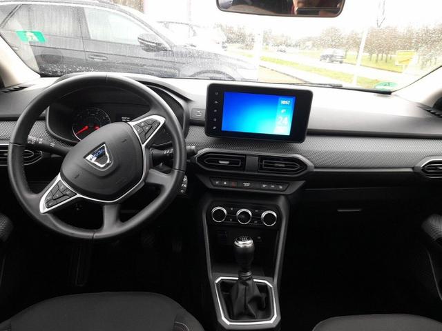 Dacia Jogger 1.0 TCe 110 Extreme+ LED Nav PDC BSS Kam 