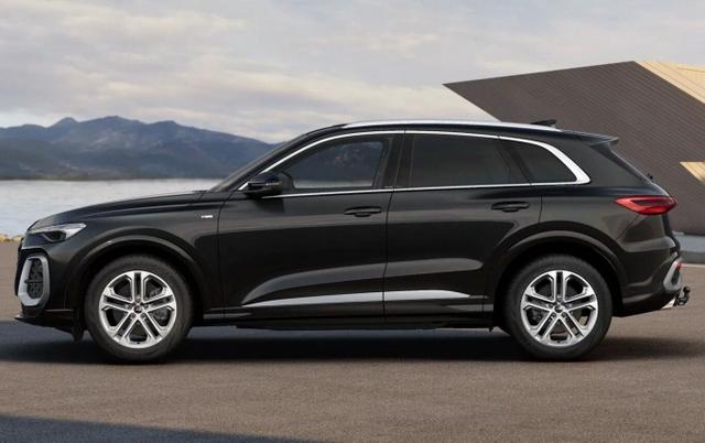 Audi Q5 S line TDI 204 neues Modell Tech Pano AHK eHK 