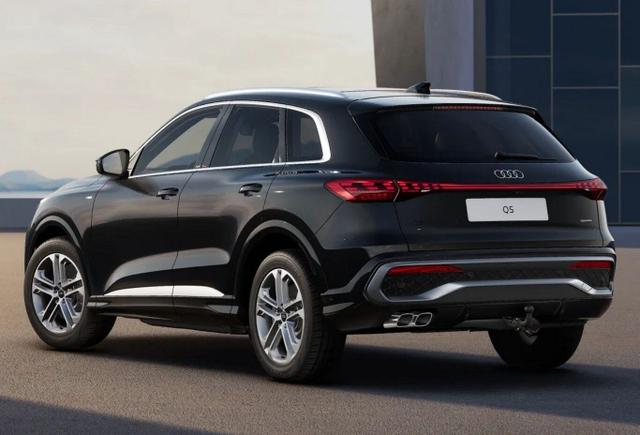 Audi Q5 S line TDI 204 neues Modell Tech Pano AHK eHK 