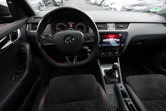 Skoda Octavia Combi RS 2.0 TSI 245 LED Nav PDC SmartLi 