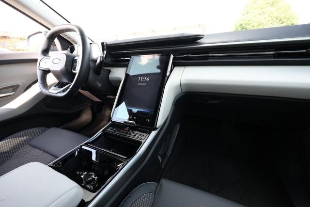 Ford 77KWh Ext Range WärmeP Massage SHZ 19" 