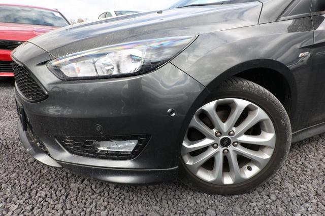 Ford Focus Turnier 1.5 EB 182 ST-Line Nav PDC SHZ 