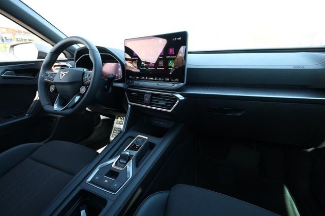 Cupra Leon Sportstourer ST 2.0 TDI 150 DSG Edge eHk LED Kam PDC ACC 
