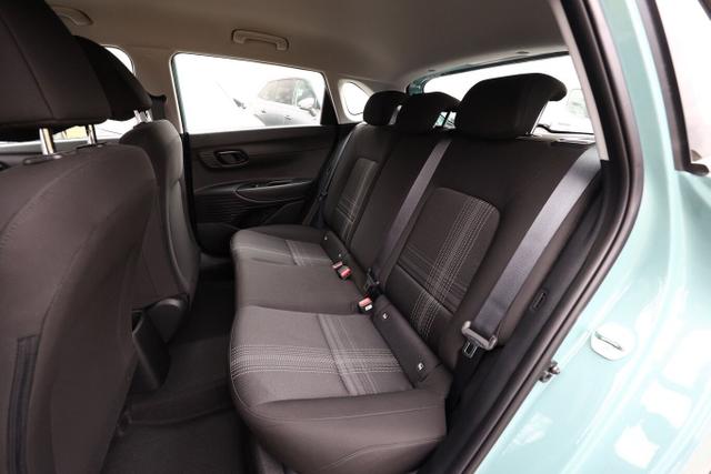 Hyundai i20 Select 1.2 MPI 79 Nav Kam PDC SmartL Klima 