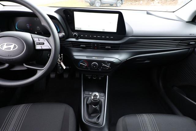 Hyundai i20 Select 1.2 MPI 79 Nav Kam PDC SmartL Klima 