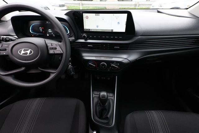 Hyundai i20 Select 1.2 MPI 79 Nav Kam PDC SmartL Klima 