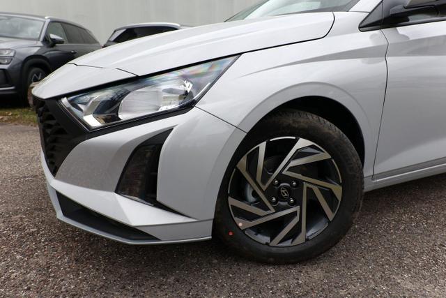 Hyundai i20 Select 1.0 TGDI 100 Nav SHZ Kam SmartL 16Z 