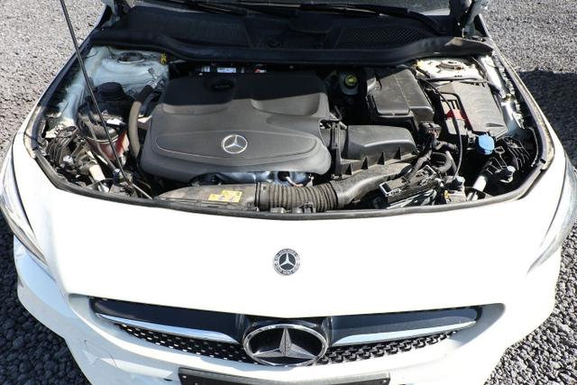 Mercedes-Benz CLA Shooting Brake 200 DCT AMG Line Pano LED eHk 
