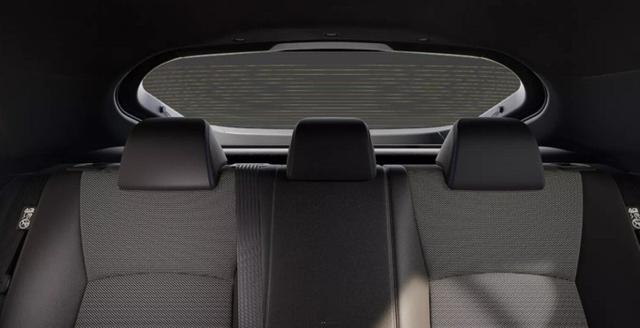 Toyota C-HR Lounge 2.0 PHEV 223 CVT Pano Nav Kam DigCo 