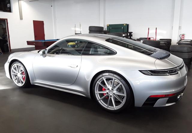 Porsche 911 Carrera S 3.0 PDK Club-Leder Chrono DesignP 