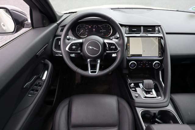 Jaguar E-Pace S P200 Aut AWD LED PanoD Leder elHk Nav 