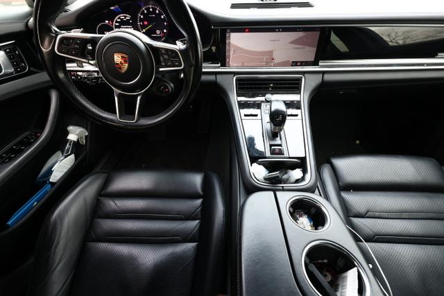 Porsche Panamera Sport Turismo 4 E-Hybrid Chrono PDK 21Z 