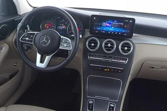 Mercedes-Benz GLC Business 200 d 4M LED Nav KomfP 18Z ParkP 