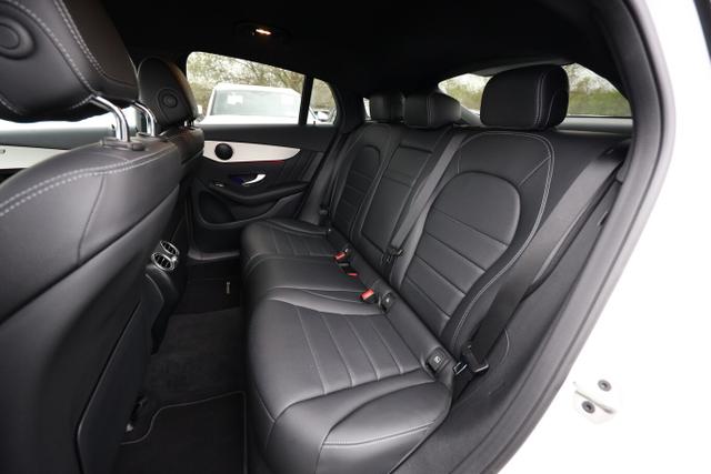 Mercedes-Benz GLC AMG Line 200 4M Coupé LED Nav NightP 19Z eHK 