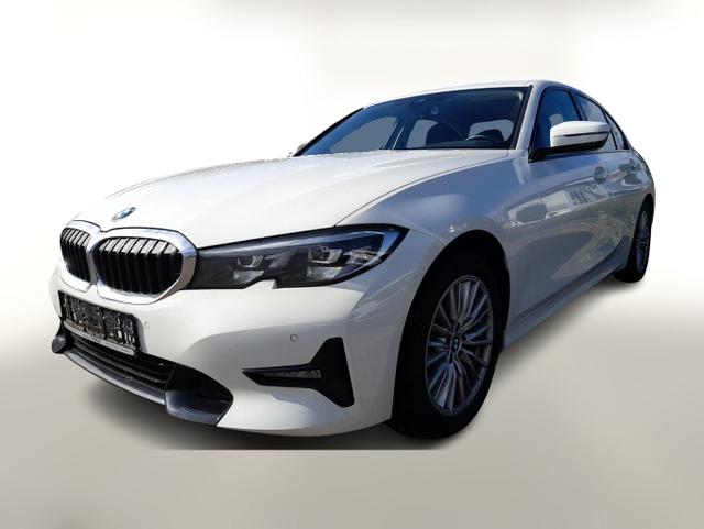 BMW 3er - Sport Line 318i Aut. 156 CockpitPlus Nav SHZ PDC