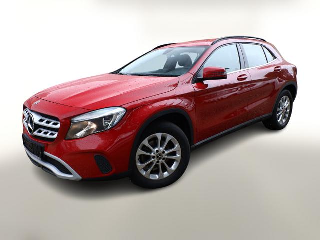 Mercedes-Benz GLA - Style 200 DCT Klimaaut. Temp 17