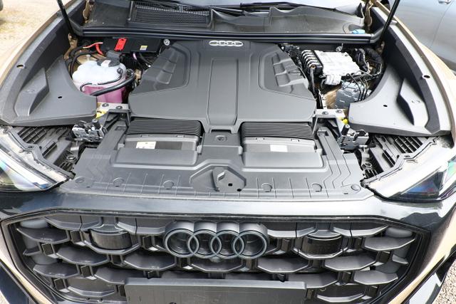 Q8 S line 50 TDI 2xS Facelift 22Z AssistP+ Valcona 