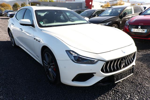 Maserati Ghibli GranSport 3.0 V6 430 Q4 LED 20Z Harman 
