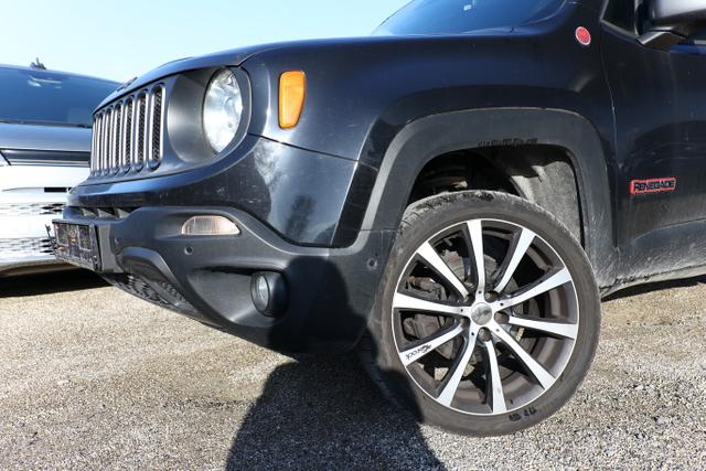 Jeep Renegade Trailhawk 2.0 MJ 170 Aut. 4WD Nav PDC 