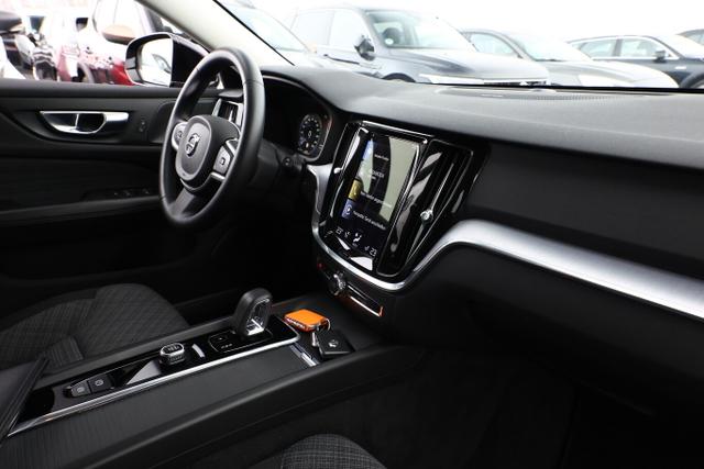 Volvo V60 Momentum Pro V 60 B3 163 DCT7 LED Nav Harm-K Kam 