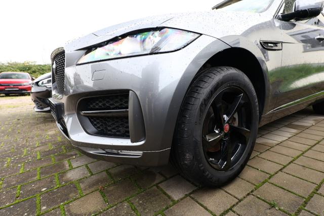 Jaguar F-Pace R-Sport 30d 300 Aut. AWD Pano Nav Temp 