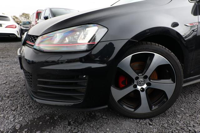 Volkswagen Golf GTI VII 2.0 TSI 220 DSG Nav Pano ACC LaneAs 