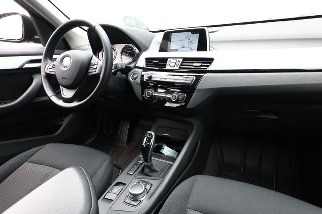 BMW X1 Advantage sDrive18i 140 DKG7 Nav SHZ PDC 