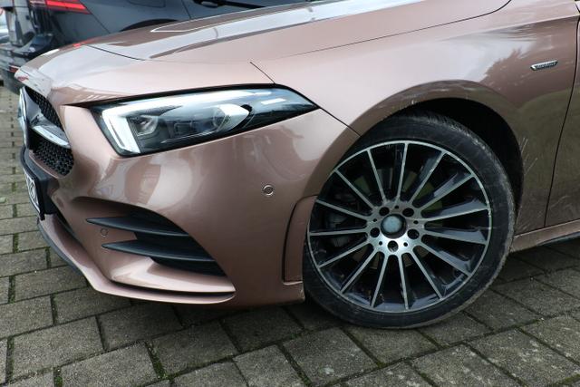 Mercedes-Benz A-Klasse Edition 2021 A 220 d 190 DCT 4M Edition2021/AMG LED Nav Pano 