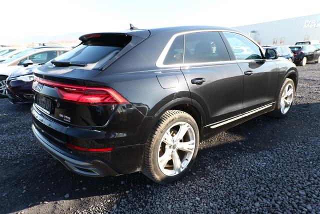 Audi Q8 55 TFSI quattro tiptr. S line Sport 21Z Matri 