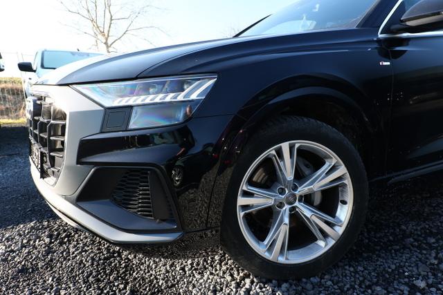 Audi Q8 55 TFSI quattro tiptr. S line Sport 21Z Matri 