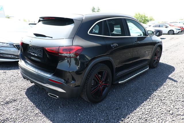 Mercedes-Benz GLA AMG Line 200 DCT Leder ParkAs LED eHK SHZ 