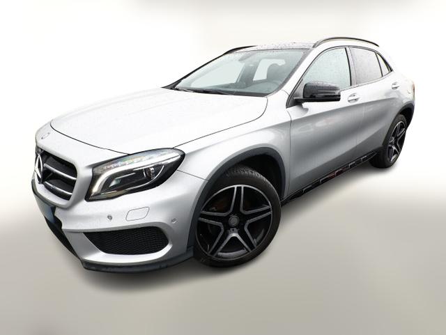 Mercedes-Benz GLA - AMG Line 200 d NightP Pano Nav ParkAs Temp