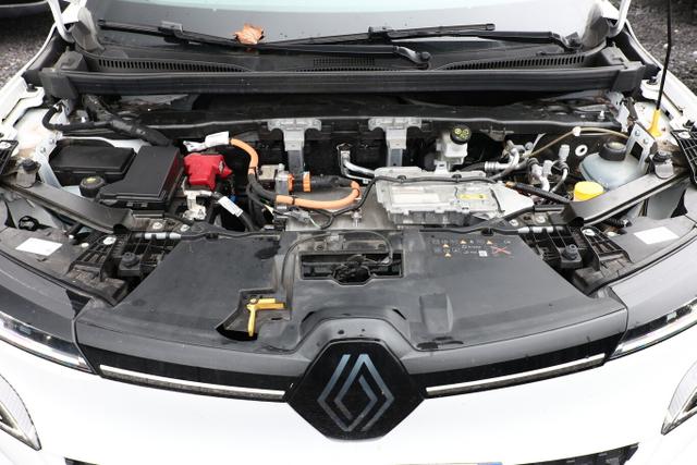 Renault Mégane E-TECH Equilibre Megane EV60 220 LED Kam PDC 