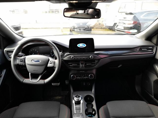 Ford Focus Turnier ST-Line 1.5 EB 182 Aut. LED Nav ACC LM18Z 