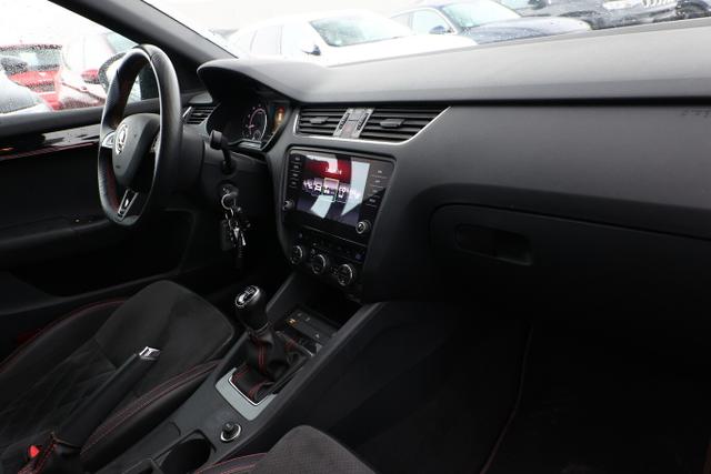Skoda Octavia Combi RS 245 2.0 TSI LED Nav PDC SmartLi 