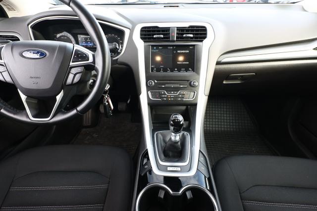 Ford Mondeo Turnier Business Edition 1.5 EB 160 Nav PDC SHZ 