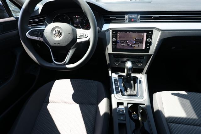 Volkswagen Passat Variant 1.6 TDI 120 DSG LED Nav SHZ AppCo 