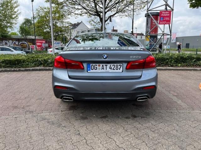 BMW 5er M Sport 530e Steptronic LED Nav LM19Z ParkAs PDC 