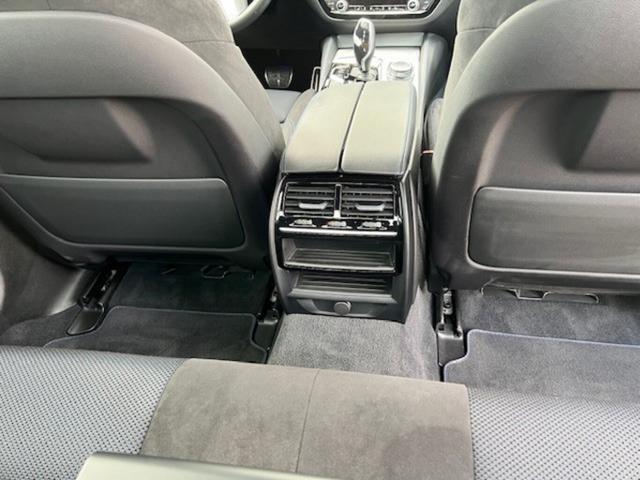BMW 5er M Sport 530e Steptronic LED Nav LM19Z ParkAs PDC 