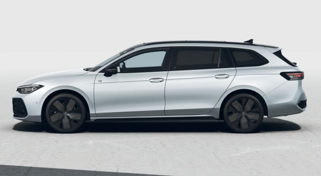 Passat Variant Var. TDI 193 4M DSG R-Line Signature Pano 